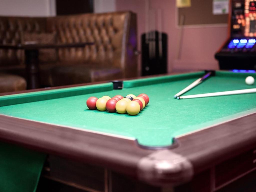 The Crewe Arms Hotel Екстериор снимка